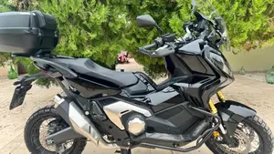 Honda X-ADV 750 DCT (2021 - 24)  (2)