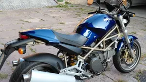 Ducati Monster 750 City (1998 - 02)  (3)