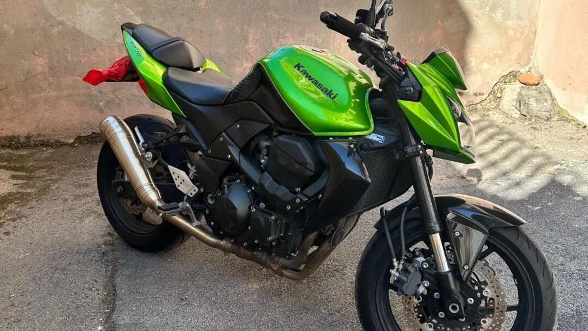 Kawasaki Z 750 (2007 - 14)  (2)