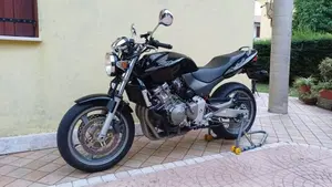 Honda Hornet 600 (2000 - 02)  (3)