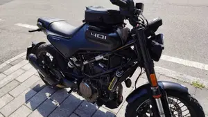 Husqvarna Svartpilen 401 (2021 - 23) 