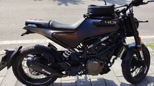Husqvarna Svartpilen 401 (2021 - 23)  (7)