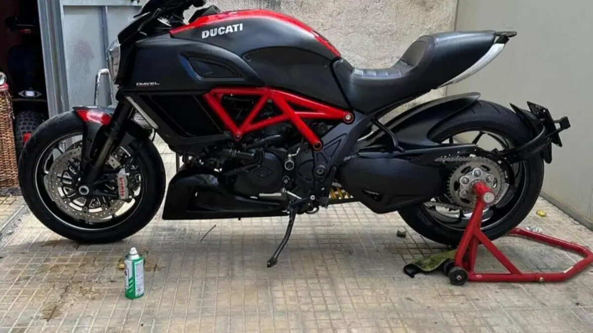 Ducati Diavel 1200 (2014 - 16)  (3)