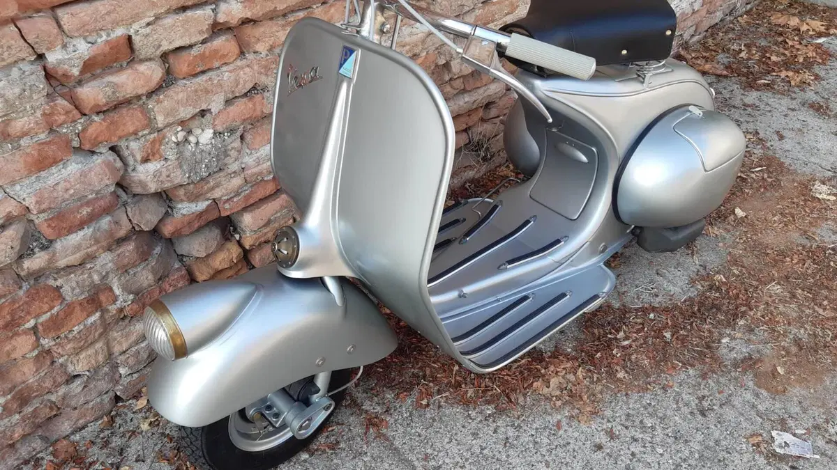 Vespa   (9)