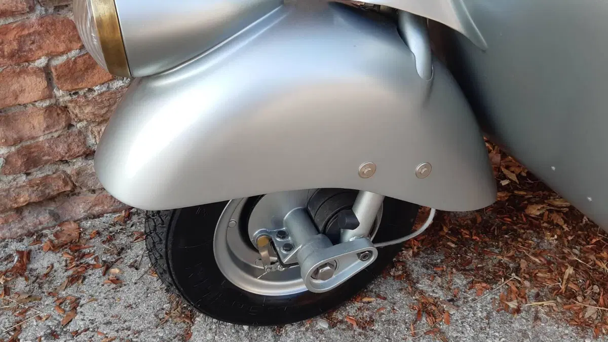 Vespa   (11)