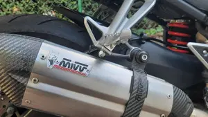 Yamaha FZ1 Fazer (2006 - 16)  (3)