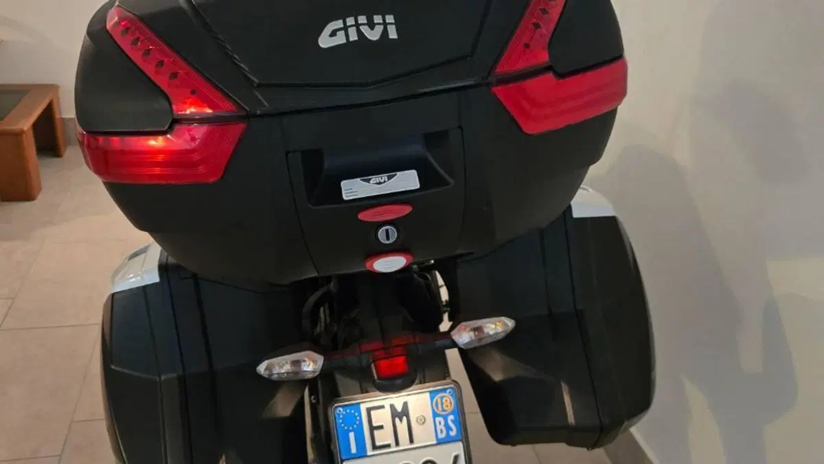 Kawasaki Versys 650 Grand Tourer (2017 - 20)  (6)