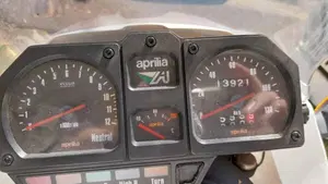 Aprilia   (7)