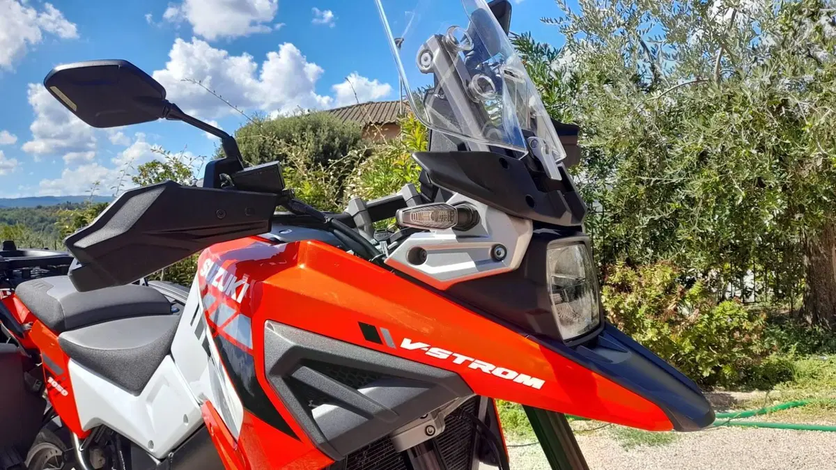 Suzuki V-Strom 1050XT Pro (2020 - 23)  (10)