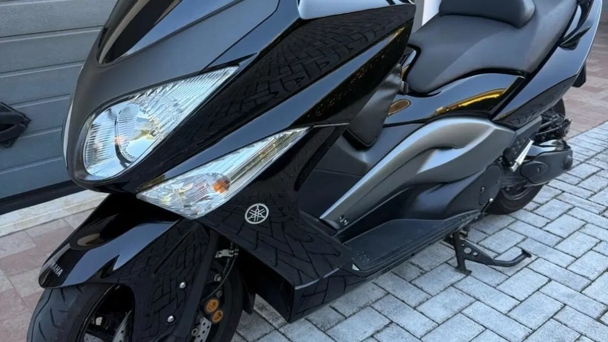 Yamaha T-Max 500 (2008 - 12)  (3)