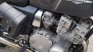 Suzuki   (4)