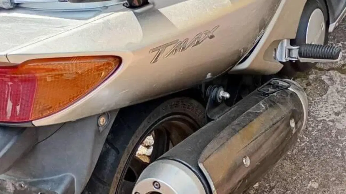 Yamaha T-Max 500 (2001 - 03) 