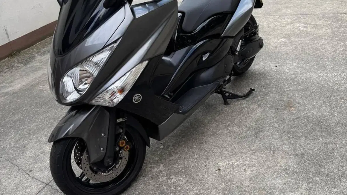 Yamaha T-Max 500 (2008 - 12)  (2)