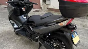 Yamaha T-Max 500 (2008 - 12)  (3)