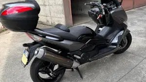 Yamaha T-Max 500 (2008 - 12)  (4)