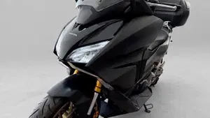 Honda Forza 750 DCT Special Edition (2024)  (4)