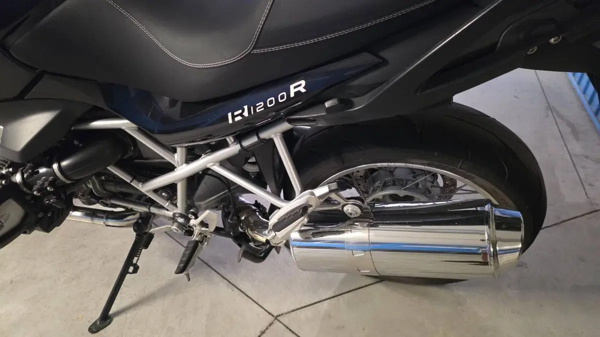 Bmw R 1200 R Classic (2011 - 12)  (7)