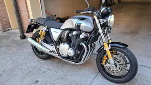 Honda CB 1100 RS (2017 - 20)  (3)