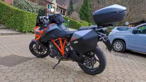 KTM 1290 Super Duke GT (2021 - 25)  (2)