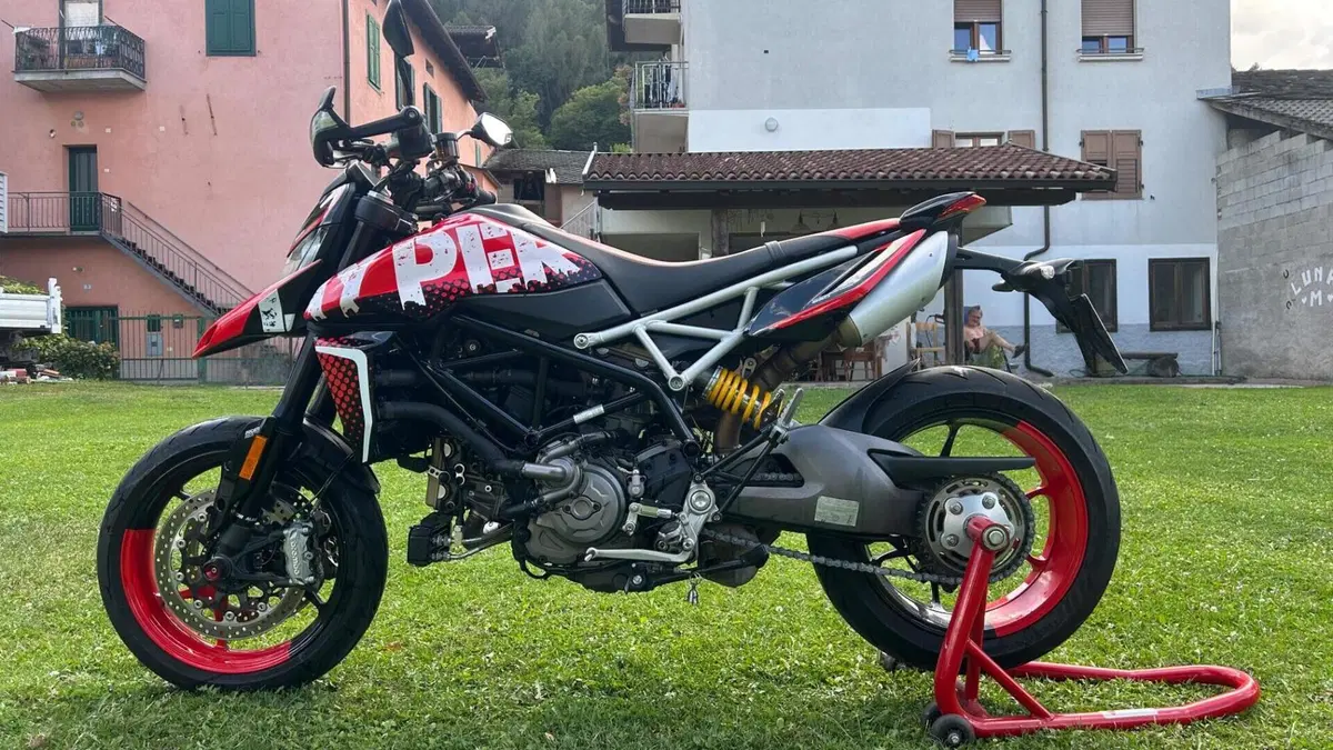 Ducati Hypermotard 950 RVE (2020)  (3)