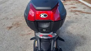 Kymco People 200i S (2021 - 26)  (9)