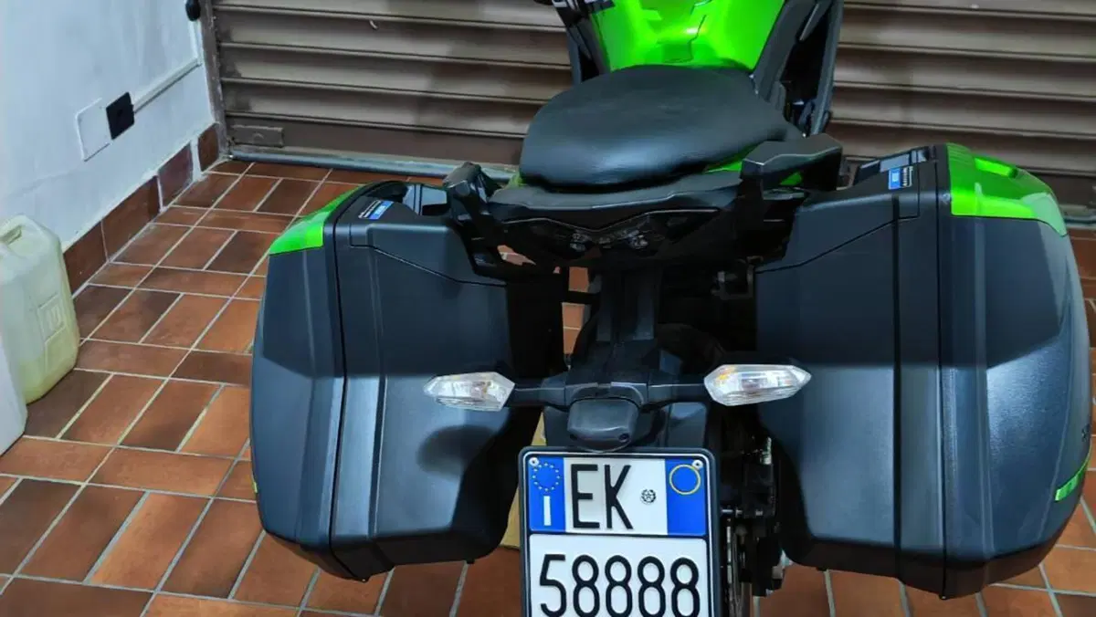 Kawasaki Versys 650 Grand Tourer (2017 - 20)  (3)