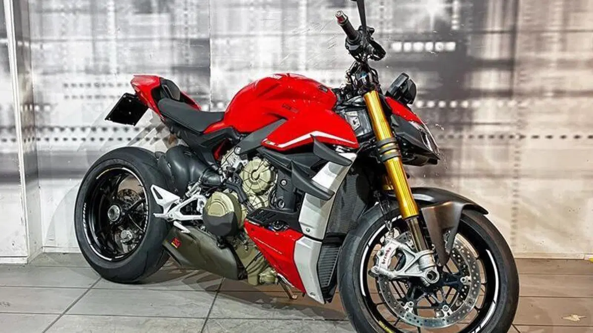 Ducati Streetfighter V4 1100 (2020) 