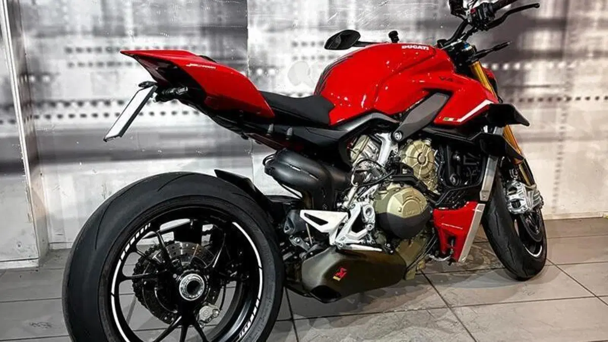 Ducati Streetfighter V4 1100 (2020)  (8)