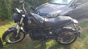 Benelli Leoncino 500 Trail (2021 - 26) 