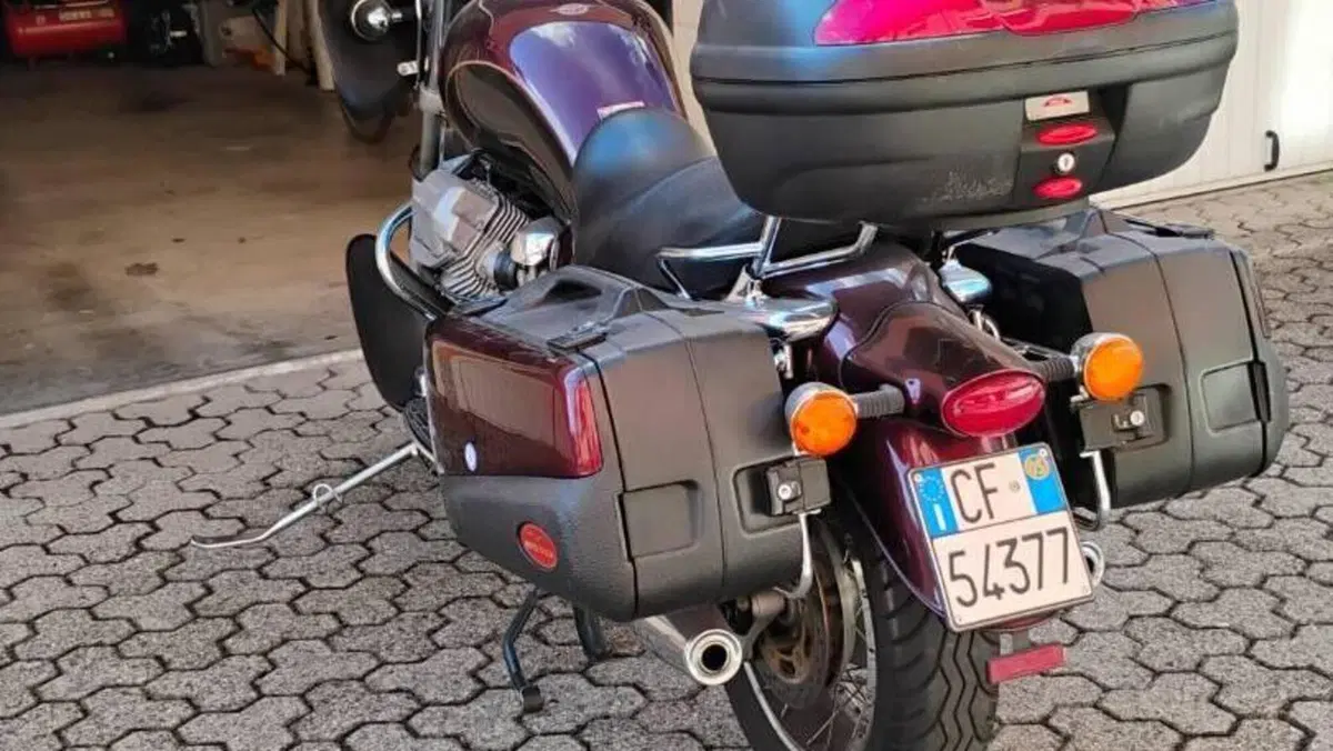 Moto Guzzi California EV Touring (2002 - 06)  (4)