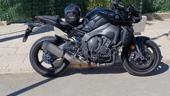 Yamaha MT-10 (2022 - 26) usata