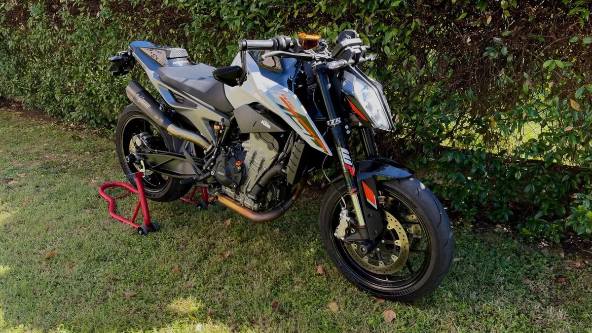 KTM 790 Duke L (2023 - 24) 