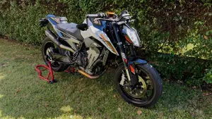 KTM 790 Duke L (2023 - 24) 