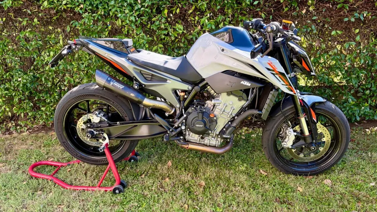 KTM 790 Duke L (2023 - 24)  (2)