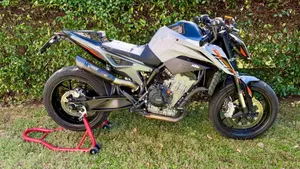KTM 790 Duke L (2023 - 24)  (2)