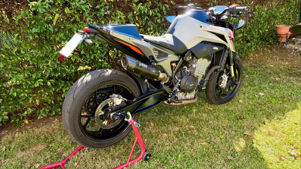 KTM 790 Duke L (2023 - 24)  (3)