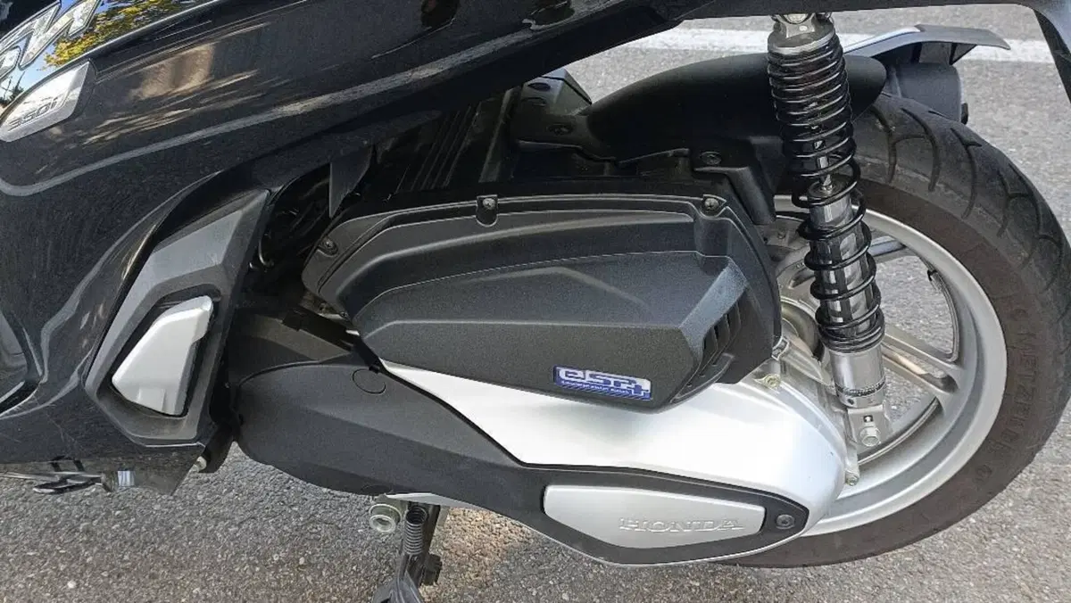 Honda SH 350 (2021 - 24)  (7)