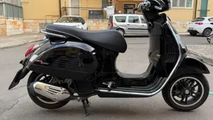 Vespa GTS 125 Super (2021 - 24)  (3)