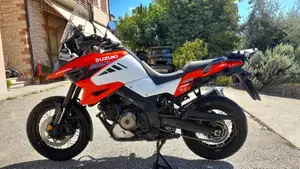 Suzuki V-Strom 1050XT Pro (2020 - 23)  (2)
