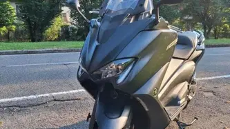 Yamaha T-Max 560 (2020 - 21) usata