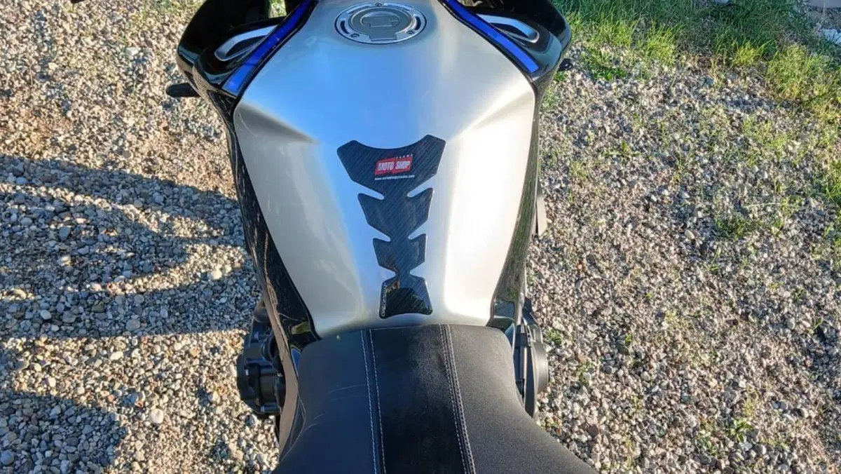 Yamaha MT-10 SP (2022 - 25)  (4)