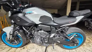 Yamaha MT-07 Y-AMT (2025 - 26)  (3)