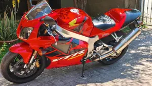 Honda VTR 1000 SP-1 (2000 - 01)  (2)