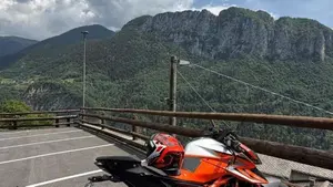 KTM 1290 Super Duke R (2021 - 23)  (3)