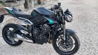 Triumph Street Triple 765 RS (2023 - 26) usata