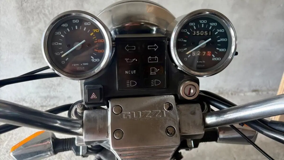 Moto Guzzi   (7)