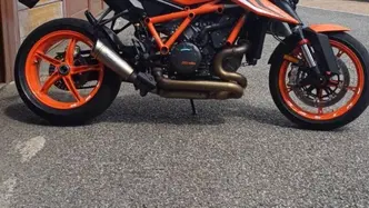 KTM 1290 Super Duke R (2021 - 23) usata