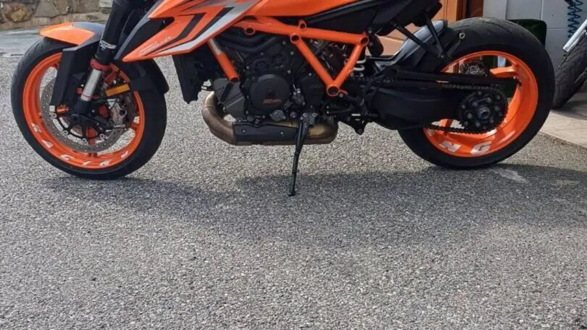 KTM 1290 Super Duke R (2021 - 23)  (2)