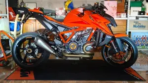 KTM 1390 Super Duke R (2024 - 26)  (5)