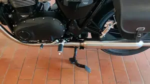 Triumph Bonneville T100 (2021 - 25)  (4)